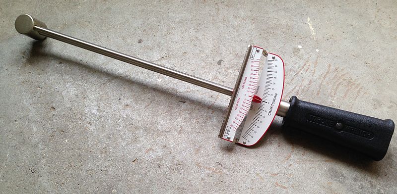 photo of an old-style beam torque wrench